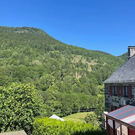 Holiday home Chaleureuse Maison Entierement Renovee