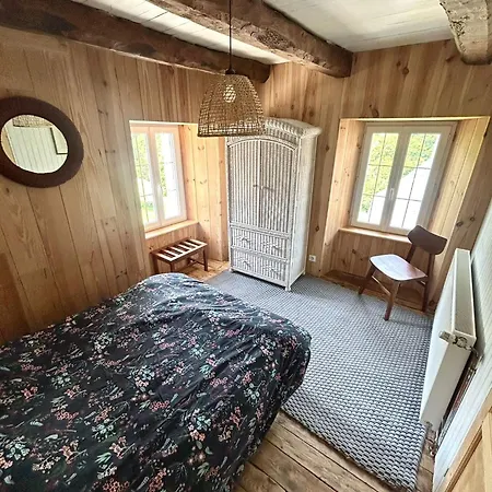 Chaleureuse Maison Entierement Renovee Semesterbostad *